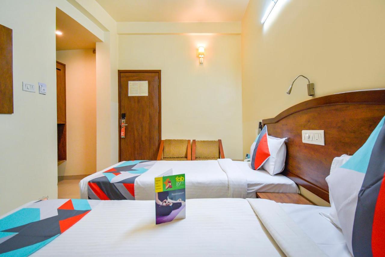 แฟ็บเอ็กซ์เพรส อศิยาน Hotel ปูเน่ ภายนอก รูปภาพ